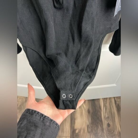 GOOD AMERICAN Plus Size Micro Rib Stretch Black Bodysuit Size 6 - 3XL - Picture 5 of 9